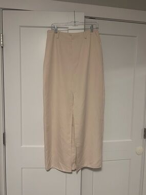 Classic Cream maxi Skirt with a Front slit